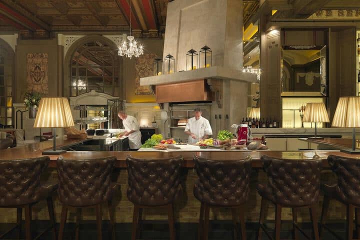 Restaurant