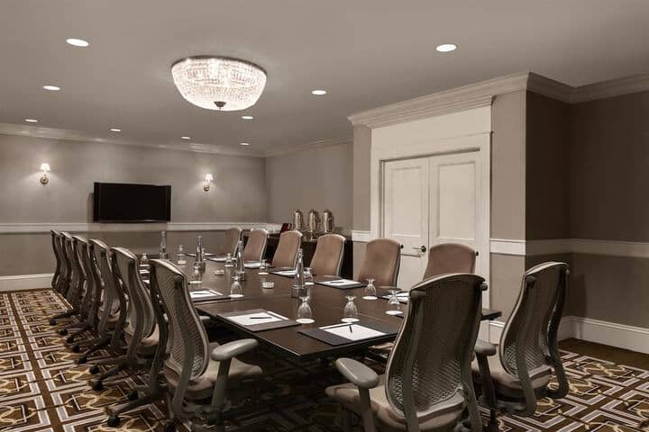 Meeting facility