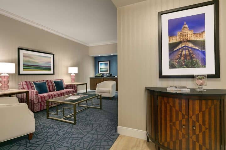 Room 10 of 125