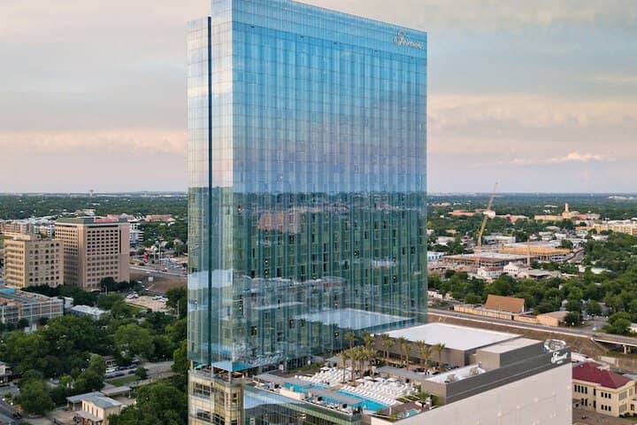 Hotel 115 of 125